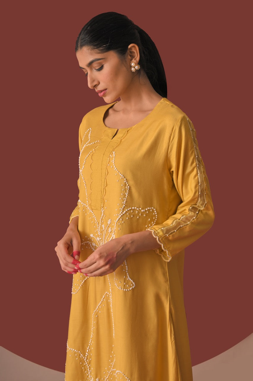 Surya Pushp Kurta Set